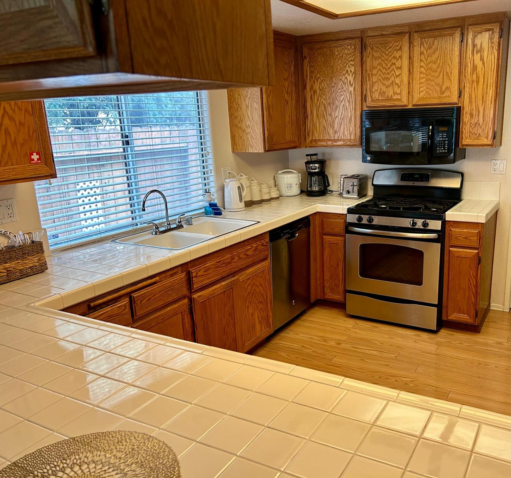 Western Breeze Getaway Hemet Exterior photo